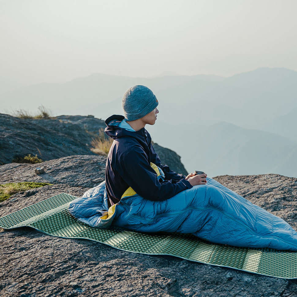 Килимок туристичний складаний одномісний IXPE Naturehike CNK2450WS044 з алюмінієвою плівкою, 195x60x1.8 см, оливковий - фото 7 Килимок туристичний складаний одномісний IXPE Naturehike CNK2450WS044 з алюмінієвою плівкою, 195x60x1.8 см, оливковий - фото 7