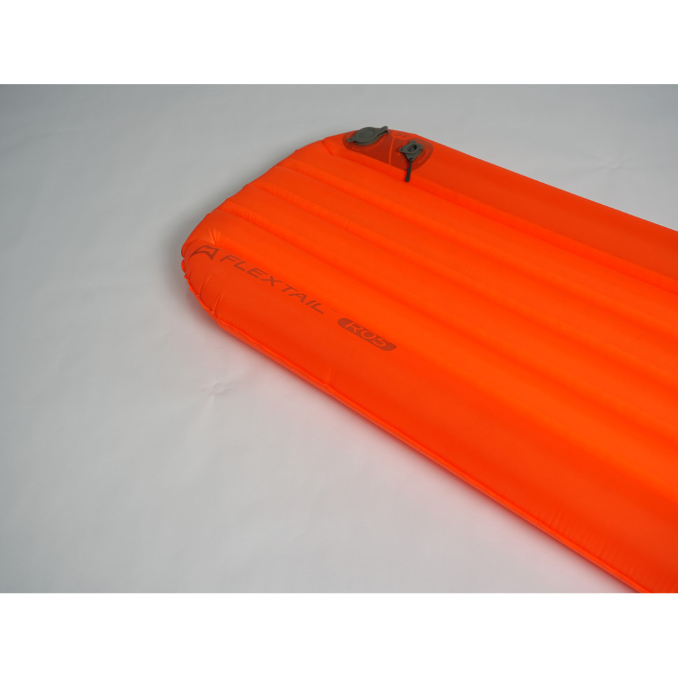 Коврик самонадувающийся Flextail Tiny Slleeping Pad R05 AVS, размер L (196 х 55 х 7 см), оранжевый - фото 9 Коврик самонадувающийся Flextail Tiny Slleeping Pad R05 AVS, размер L (196 х 55 х 7 см), оранжевый - фото 9